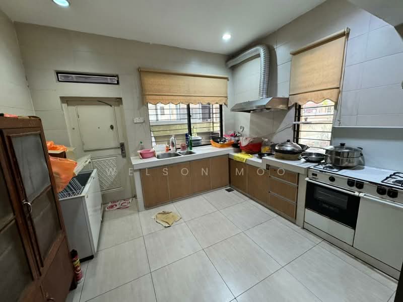 Rumah Berkembar untuk Dijual di Laman Residen Kipark Sri Utara (Batu Caves) - Welson Moo - Kitchen - PropertyGuru.com.my