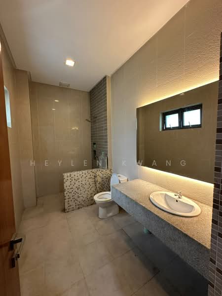 Bungalow House untuk Dijual di Bukit Tunku (Kenny Hills) (Kuala Lumpur) - Heylen Kwang - Bathroom - PropertyGuru.com.my
