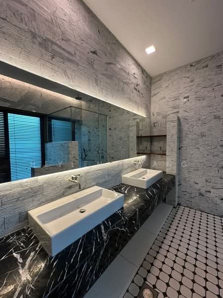 Bungalow House untuk Dijual di Bukit Tunku (Kenny Hills) (Kuala Lumpur) - Heylen Kwang - Bathroom - PropertyGuru.com.my
