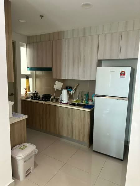 Condominium for Rent at Mutiara Ville - Yeong . - Kitchen - PropertyGuru.com.my