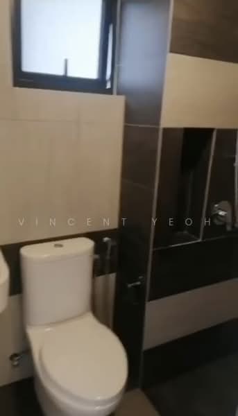 Kondominium untuk Dijual di Aster Residence - Vincent Yeoh - Bathroom - PropertyGuru.com.my