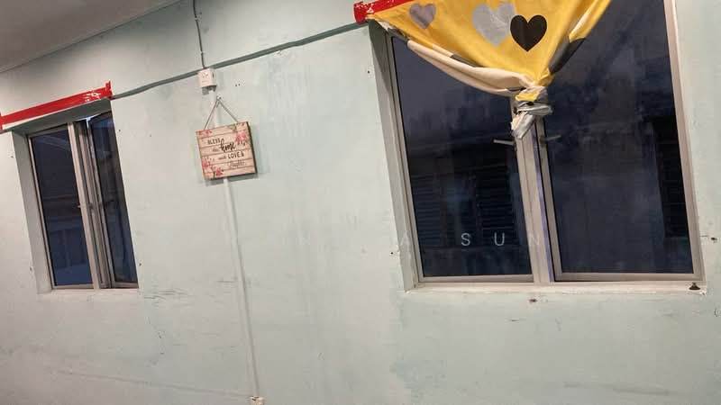 Shop / Office for Rent in Bukit Sentosa (Rawang) - Samantha Sun - Interior - PropertyGuru.com.my