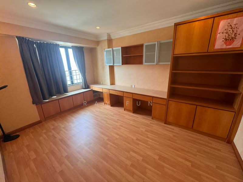 Condominium for Sale at Silverton Condominium - Ray Fun - Study - PropertyGuru.com.my