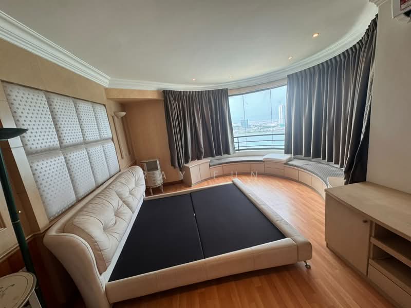 Condominium for Sale at Silverton Condominium - Ray Fun - Bedroom - PropertyGuru.com.my