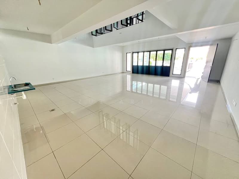 2-storey Terraced House for Sale in Shah Alam (Selangor) - Zul Arif - Living Room - PropertyGuru.com.my