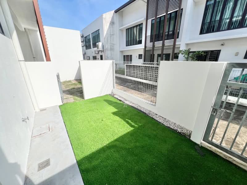 2-storey Terraced House for Sale in Shah Alam (Selangor) - Zul Arif - Exterior - PropertyGuru.com.my