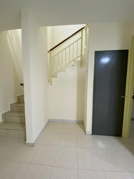 Rumah Bandar untuk Disewa di Cyber 11 (Cyberjaya) - Yeong . - Interior - PropertyGuru.com.my