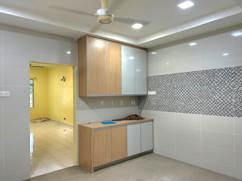Rumah Teres 2-Tingkat untuk Dijual di Kota Kemuning (Shah Alam) - Goh Kien Hua - Kitchen - PropertyGuru.com.my