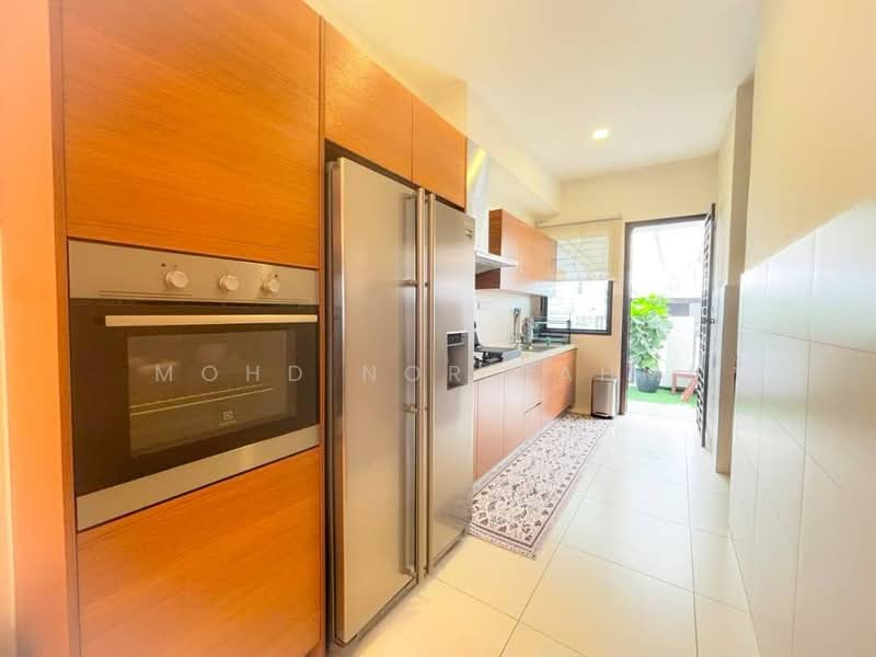 Rumah Teres 2-Tingkat untuk Dijual di Alam Impian (Shah Alam) - Mohd Nor Fahmi - Kitchen - PropertyGuru.com.my