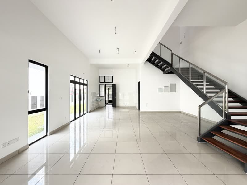 Terraced House for Sale in Bandar Kinrara Seksyen 1 (Bandar Kinrara) - CK Yee - Living Room - PropertyGuru.com.my