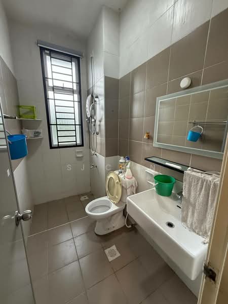 Rumah Teres 2-Tingkat untuk Disewa di Taman Nusa Sentral (Iskandar Puteri (Nusajaya)) - SJ CHAN - Bathroom - PropertyGuru.com.my