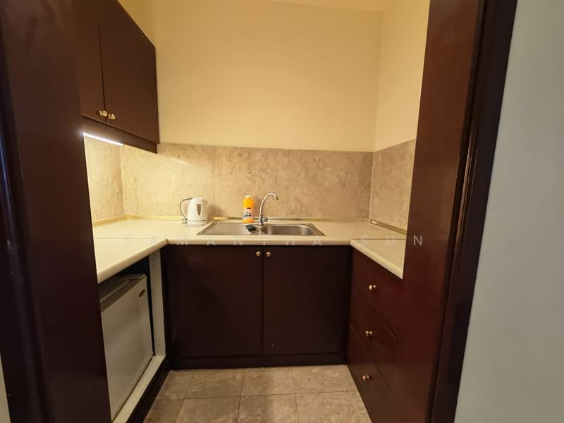 Kediaman Servis untuk Disewa di Berjaya Times Square - Samantha Sun - Kitchen - PropertyGuru.com.my