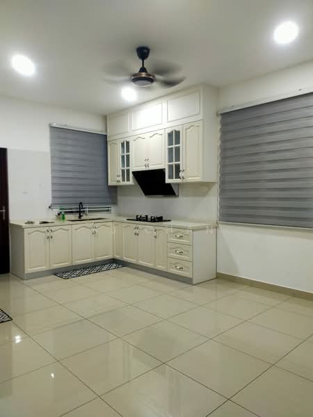 Rumah Berkembar untuk Disewa di Kulai (Johor) - SJ CHAN - Kitchen - PropertyGuru.com.my