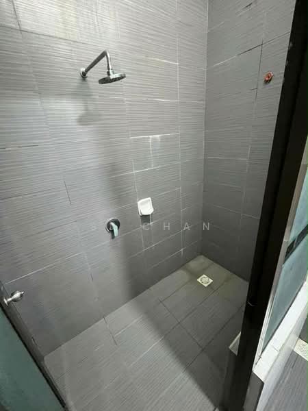 2.5-storey Terraced House for Rent in Bandar Indahpura (Kulai) - SJ CHAN - Bathroom - PropertyGuru.com.my