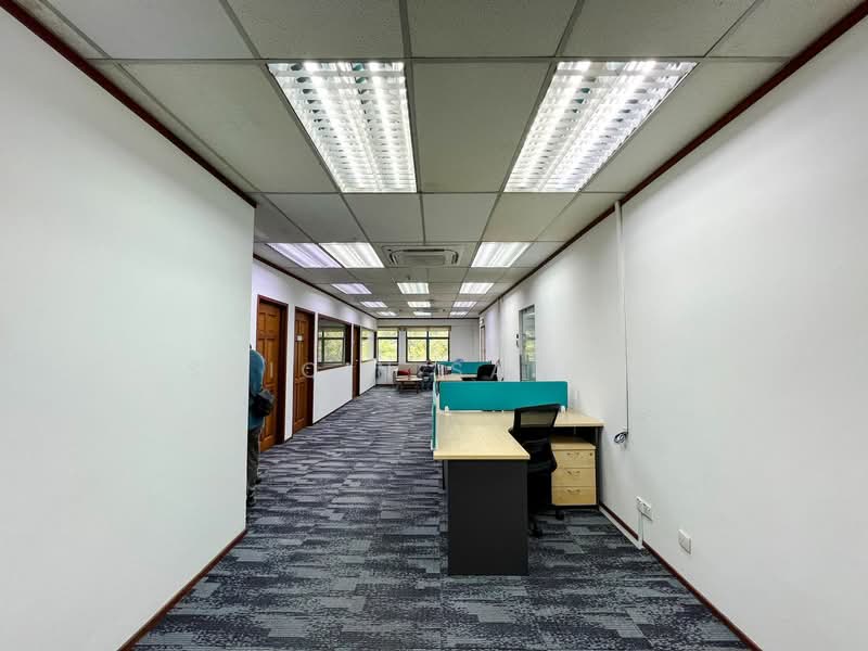 Factory for Sale in Taman Midah (Cheras) - Shiqin Saidin - Corridor - PropertyGuru.com.my