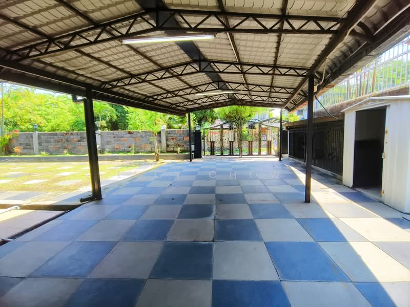 Bungalow House untuk Dijual di Bandar Country Homes (Rawang) - Lucy Chow - Exterior - PropertyGuru.com.my