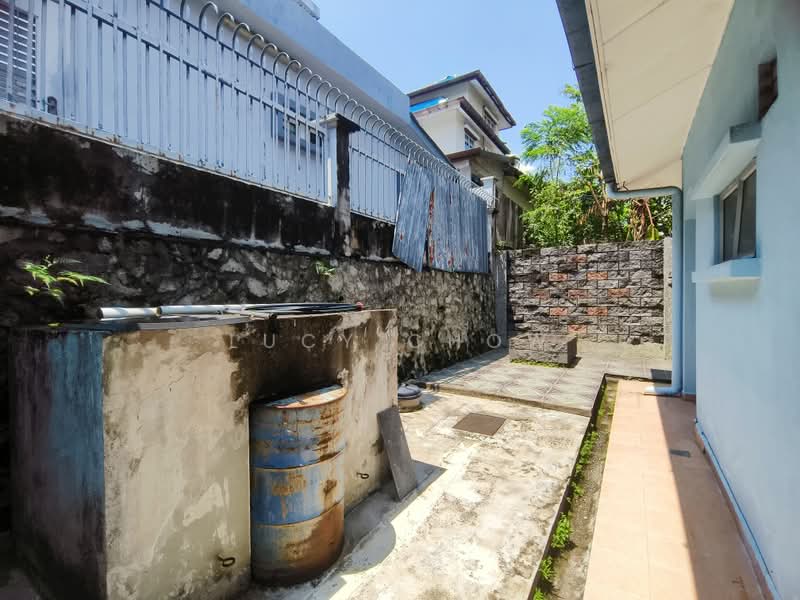Bungalow House untuk Dijual di Bandar Country Homes (Rawang) - Lucy Chow - Exterior - PropertyGuru.com.my
