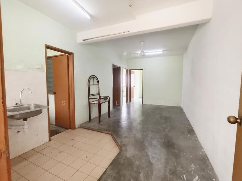 Rumah Flat untuk Disewa di Rumah Pangsa Segar Perdana - Stanley Ooi - Interior - PropertyGuru.com.my