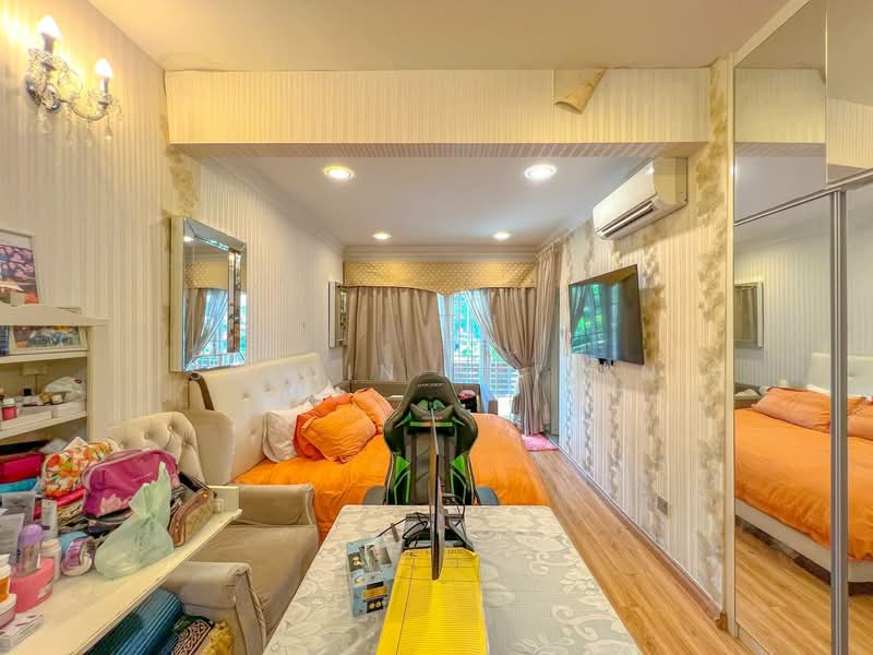 Semi-Detached House for Sale in SS4 (Petaling Jaya) - Shiqin Saidin - Bedroom - PropertyGuru.com.my