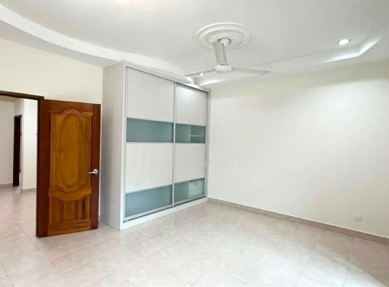 Rumah Teres 2-Tingkat untuk Disewa di Taman Pelangi Indah (Ulu Tiram) - SJ CHAN - Bedroom - PropertyGuru.com.my