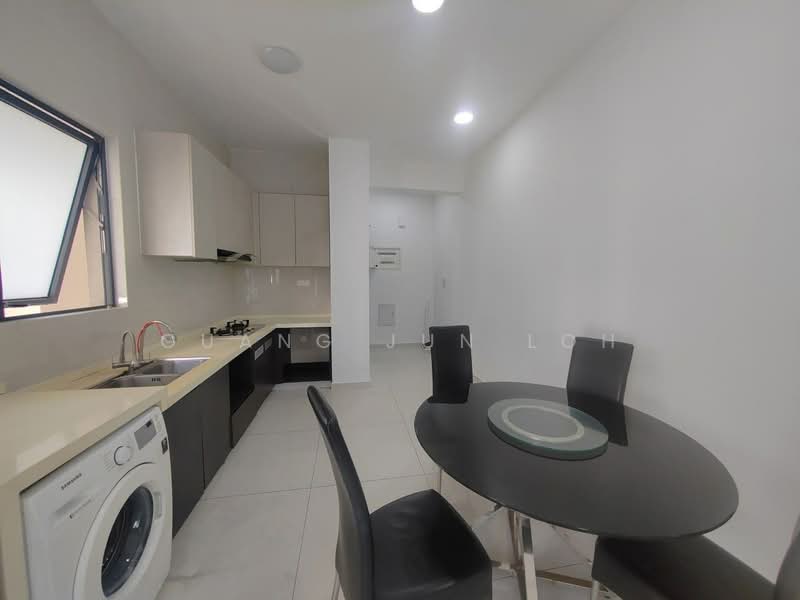 Kondominium untuk Dijual di Bay Point @ Country Garden Danga Bay - Guang Jun Loh - PropertyGuru.com.my