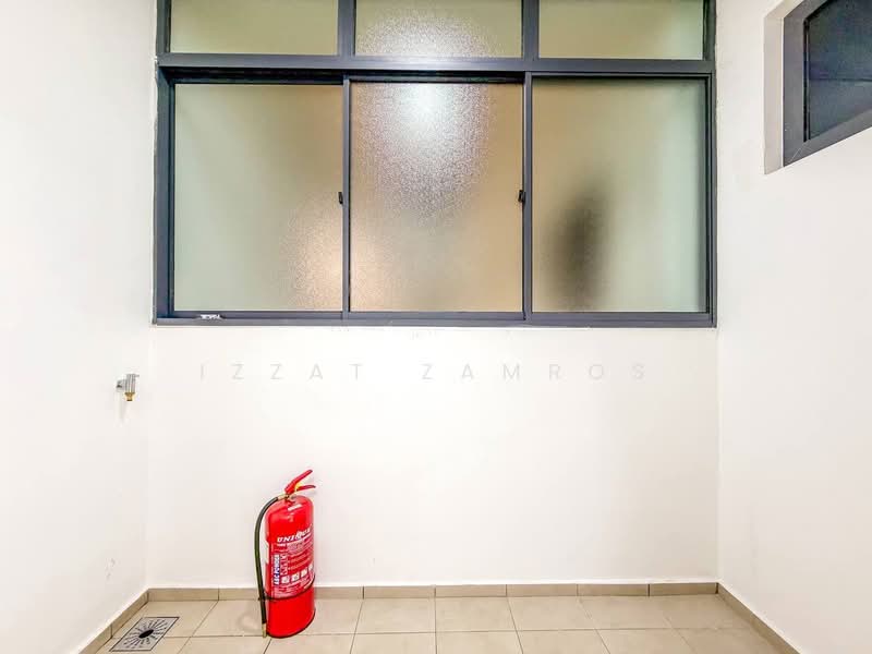 Kediaman Servis untuk Dijual di Savvy @ Riana Dutamas - Izzat Zamros - PropertyGuru.com.my