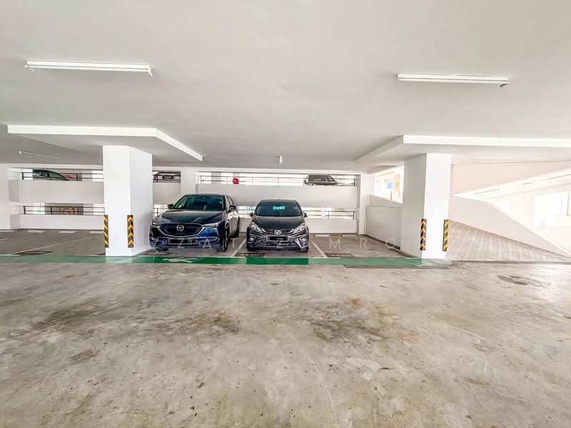Kediaman Servis untuk Dijual di Savvy @ Riana Dutamas - Izzat Zamros - PropertyGuru.com.my