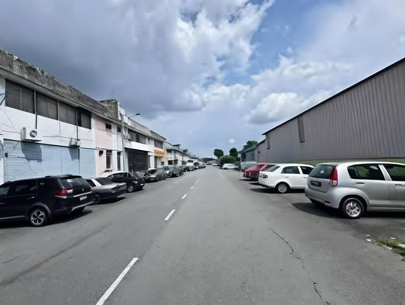 Kilang Teres untuk Dijual di Taman Universiti (Skudai) - Anson Chua - Exterior - PropertyGuru.com.my
