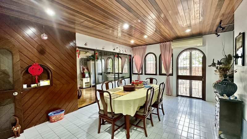 Bungalow House untuk Dijual di Taman Bukit Pantai (Bangsar) - Aivan Ng - Dining Room - PropertyGuru.com.my