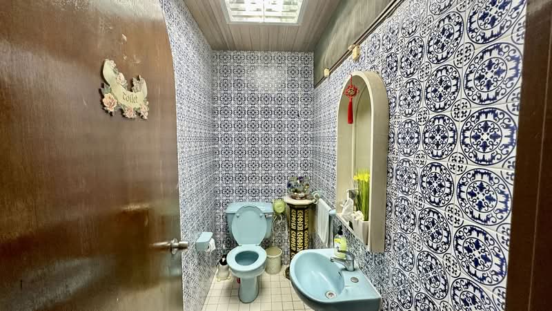 Bungalow House untuk Dijual di Taman Bukit Pantai (Bangsar) - Aivan Ng - Bathroom - PropertyGuru.com.my