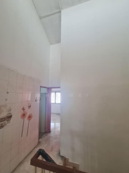 Rumah Teres 2-Tingkat untuk Disewa di Taman Bukit Serdang (Seri Kembangan) - Shu Wai - PropertyGuru.com.my