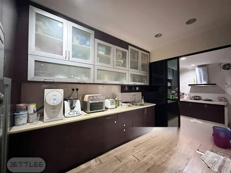 2-storey Terraced House for Sale in Bandar Bukit Tinggi 2 (Klang) - Ivy Por - Kitchen - PropertyGuru.com.my