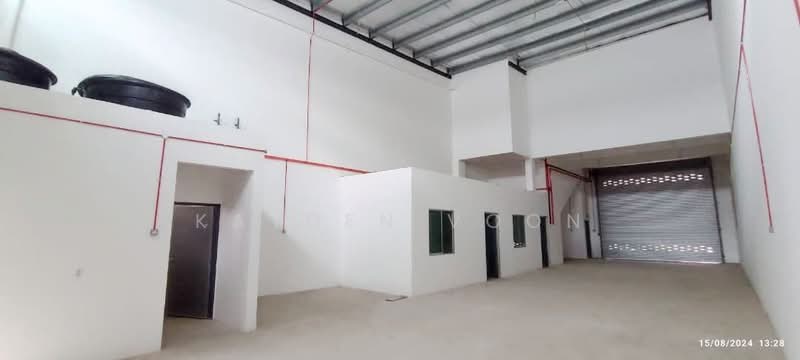 Terrace Factory for Sale in Taman Desa Cemerlang (Ulu Tiram) - Kayden Voon - Interior - PropertyGuru.com.my