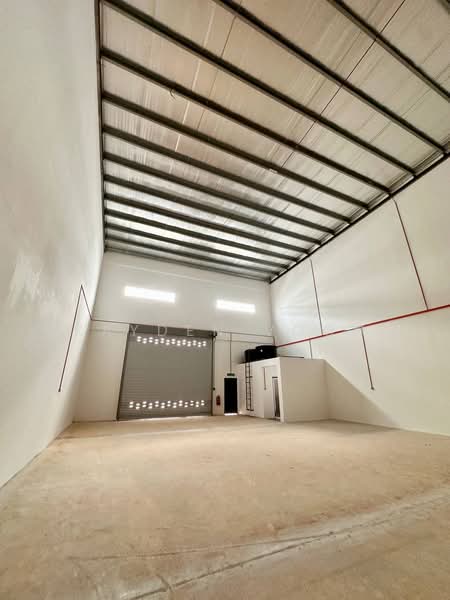 Terrace Factory for Sale in Taman Desa Cemerlang (Ulu Tiram) - Kayden Voon - Interior - PropertyGuru.com.my