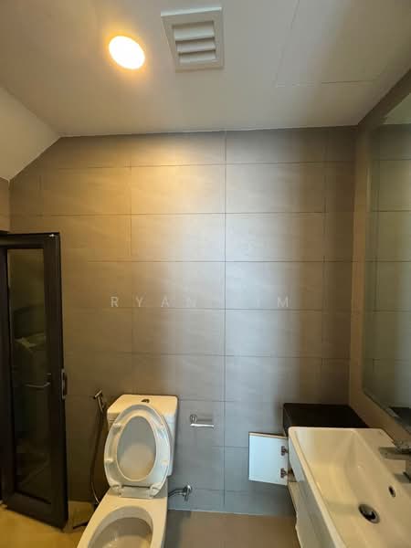 Condominium for Rent at Bora Residences - Ryan Lim - Bathroom - PropertyGuru.com.my