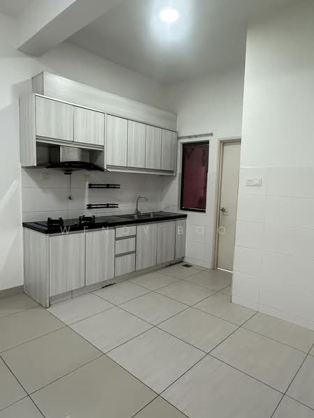 Townhouse for Sale in 16 Sierra (Puchong) - Wendy Boon - Kitchen - PropertyGuru.com.my