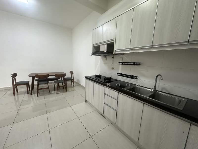 Townhouse for Sale in 16 Sierra (Puchong) - Wendy Boon - Kitchen - PropertyGuru.com.my