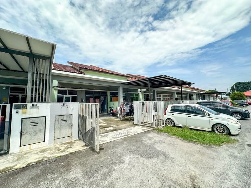 1-storey Terraced House for Sale in Kampung Jenderam Hilir (Dengkil) - Gudrotullah Ikhwan - PropertyGuru.com.my