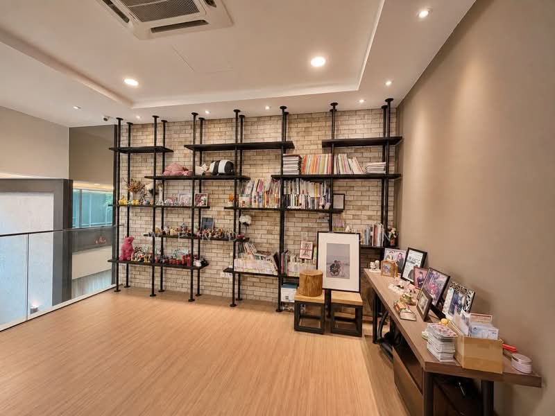 3-storey Terraced House for Sale in Bandar Nusaputra (Puchong) - Wendy Boon - Study - PropertyGuru.com.my