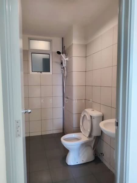 Service Residence for Sale at Nexus @ Kajang Station (Tower C) - KS Chia - Bathroom - PropertyGuru.com.my