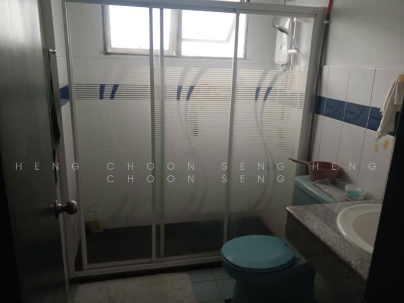 Condominium for Sale at Chancellor - heng choon seng heng choon seng - Bathroom - PropertyGuru.com.my