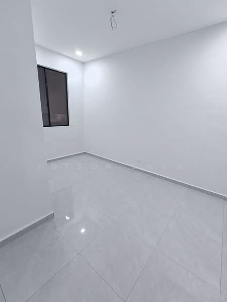 Rumah Teres 2-Tingkat untuk Dijual di Taman Puteri Wangsa (Ulu Tiram) - EDISON CHEW - PropertyGuru.com.my