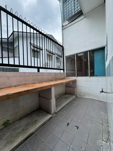 Rumah Teres 2-Tingkat untuk Dijual di BANDAR PUCHONG JAYA (Puchong) - Ivan Tan - Exterior - PropertyGuru.com.my