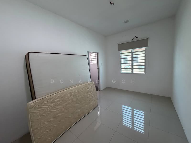 2-storey Terraced House for Sale in Bandar Lahat Baru (Lahat) - Donald Goh - PropertyGuru.com.my