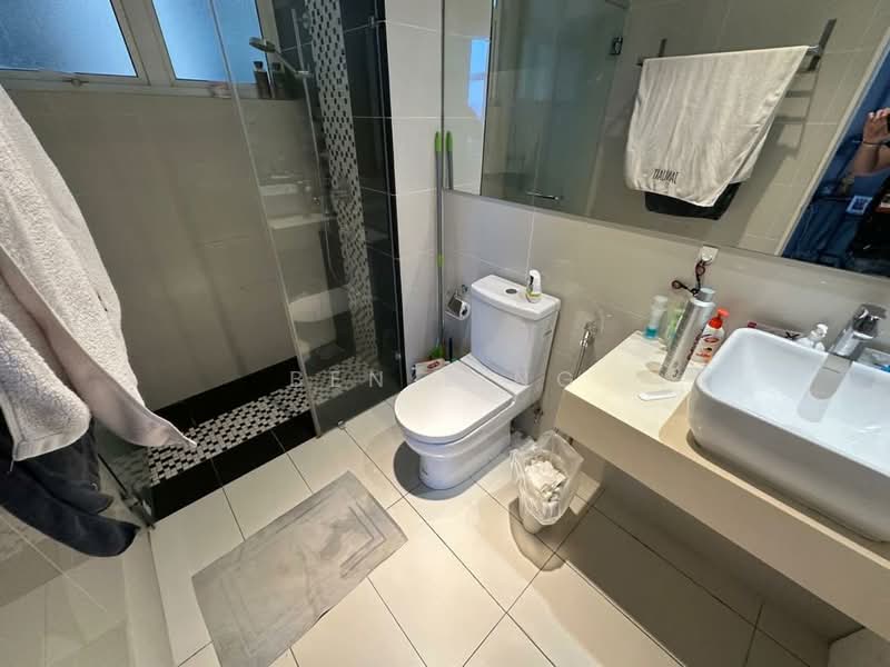 Service Residence for Rent at Skypod Residence - Ben Ling - Bathroom - PropertyGuru.com.my