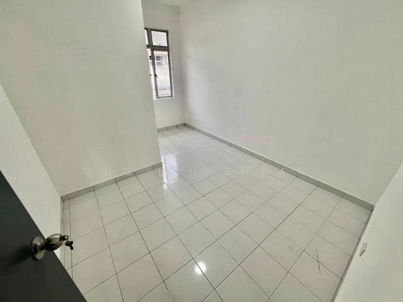 2-storey Terraced House for Sale in Taman Mutiara (Pontian) - Ong Lih Shyan - Interior - PropertyGuru.com.my