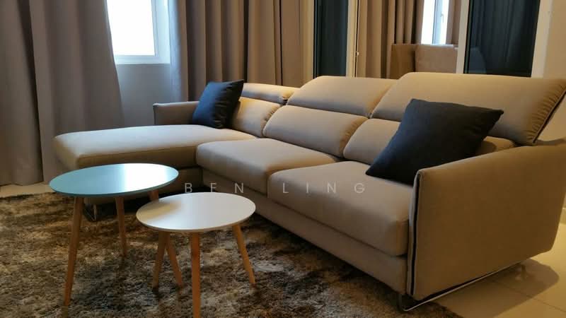 Kediaman Servis untuk Dijual di Skypod Residence - Ben Ling - Living Room - PropertyGuru.com.my
