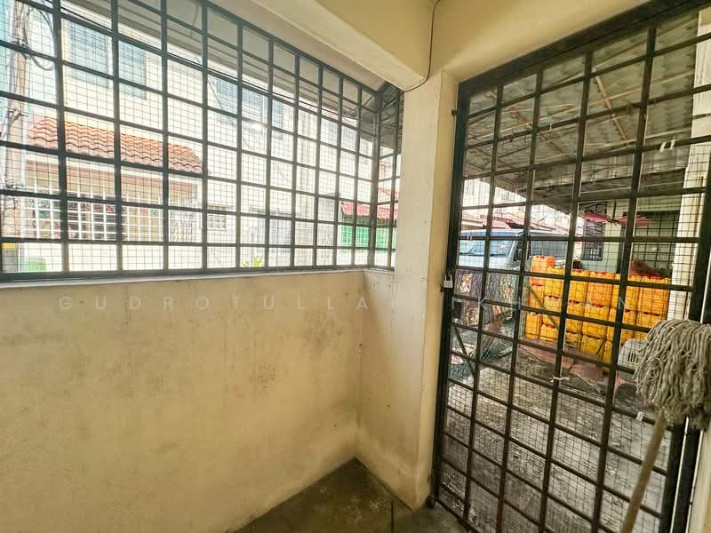 2-storey Terraced House for Sale in Taman Ramal Ros (Bangi) - Gudrotullah Ikhwan - PropertyGuru.com.my
