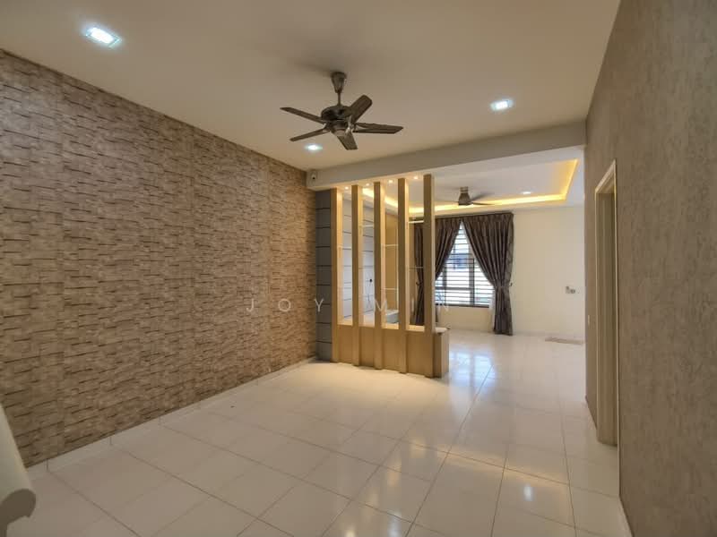 2-storey Terraced House for Sale in Setia Tropika (Johor Bahru) - Joy Min - Living Room - PropertyGuru.com.my