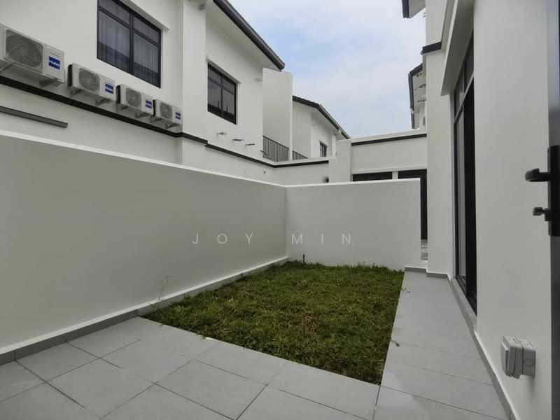 Cluster House for Sale in Eco Botanic (Iskandar Puteri (Nusajaya)) - Joy Min - Exterior - PropertyGuru.com.my